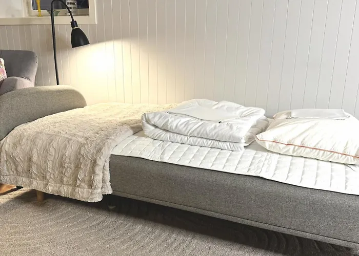 Appartement 3 Beds - Near Airport - Free Parking - *